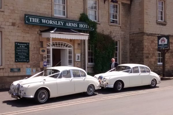 1968 Jaguar Mk2 and 1969 Daimler V8 250